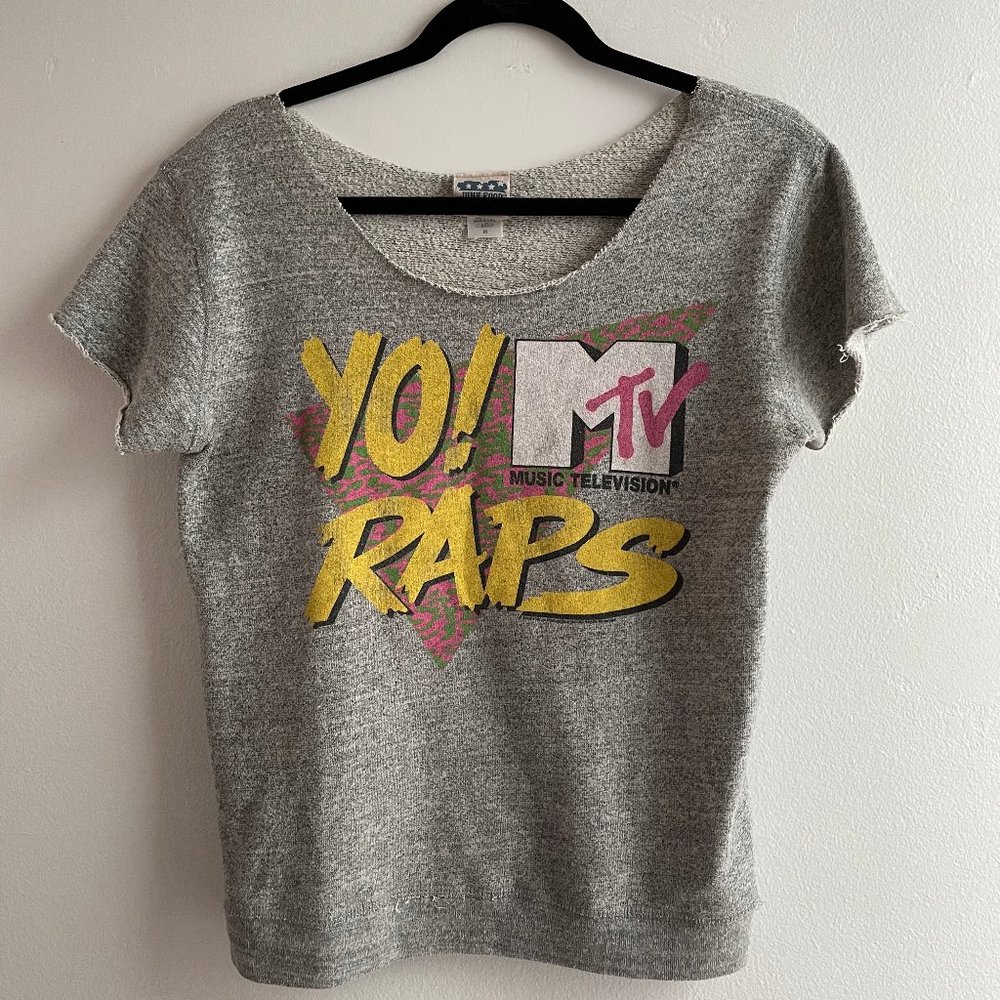 Retro cut off sweatshirt - Yo raps MTV